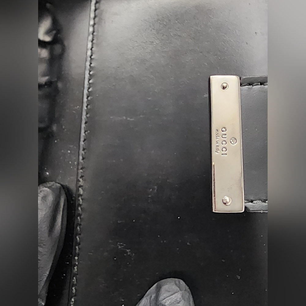 Gucci Black Monogram Agenda Wallet with Sleek Design - Picture 7 of 7